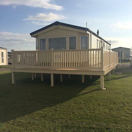 M68 3 Bedroom, 6 Berth Caravan Sand Le Mere Tunstall  Exterior foto